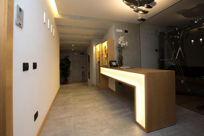 Garni San Lorenzo Pinzolo Exterior photo