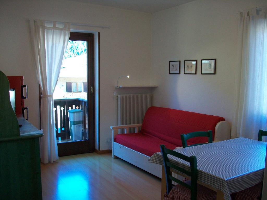 Garni San Lorenzo Pinzolo Exterior photo